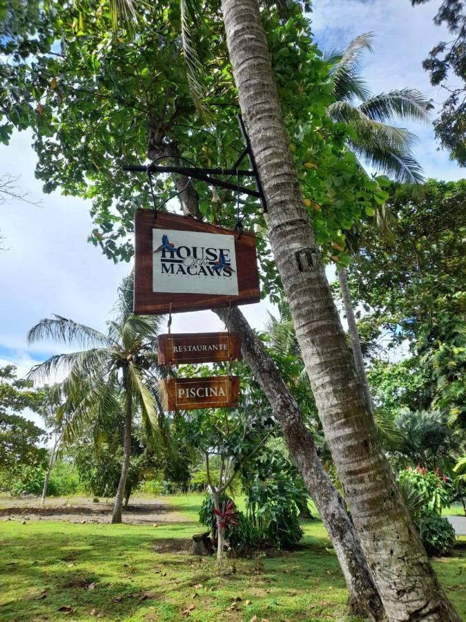 House Of The Macaws Bed & Breakfast Tarcoles Exterior photo